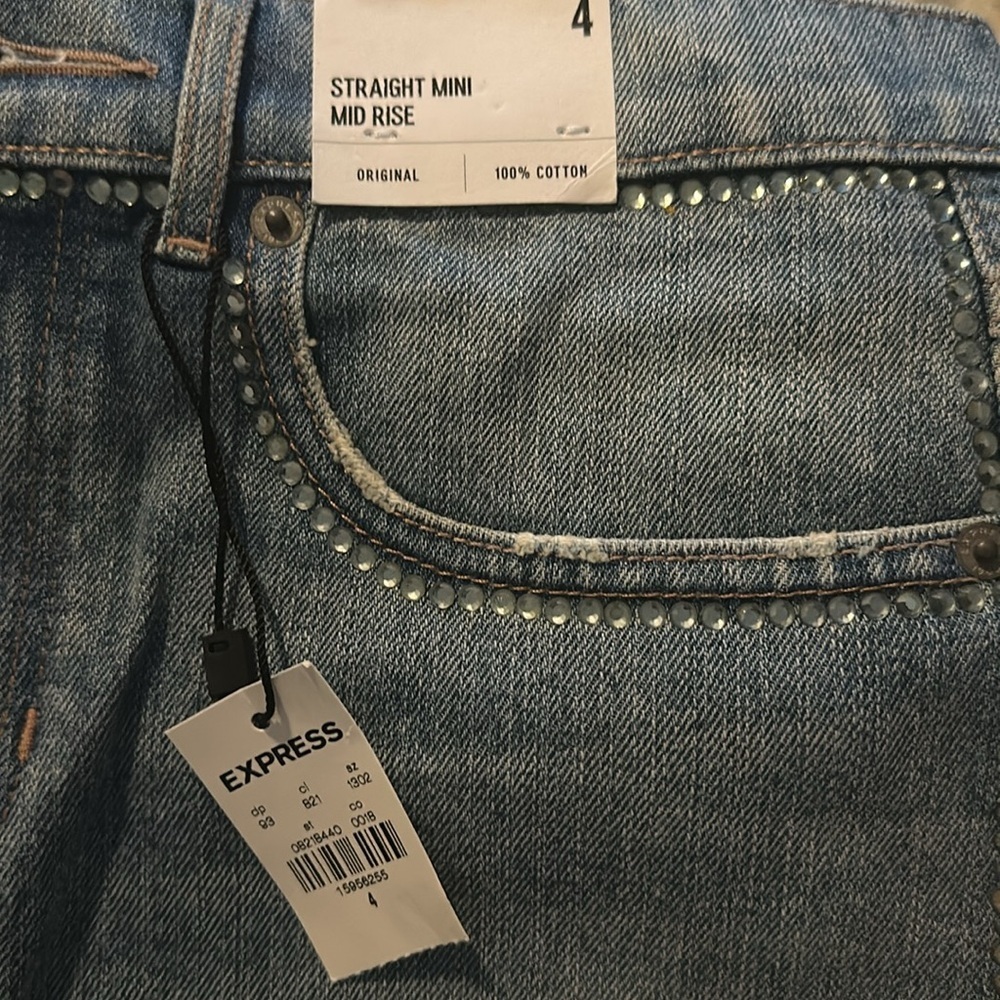 Express straight, midrise jean mini skirt size 4 NWT - Picture 4 of 4